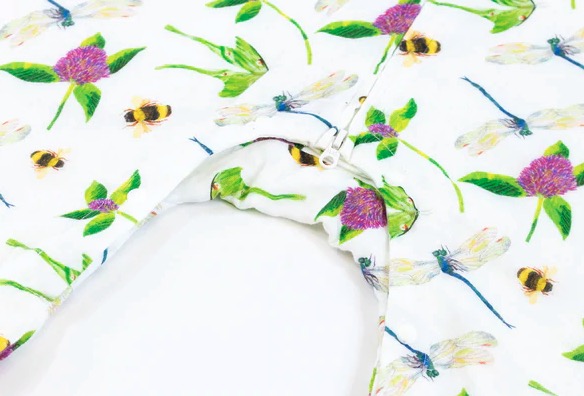 Nest Designs x Eric Carle 0.6Tog竹纤维长袖连体衣-花园飞行-3