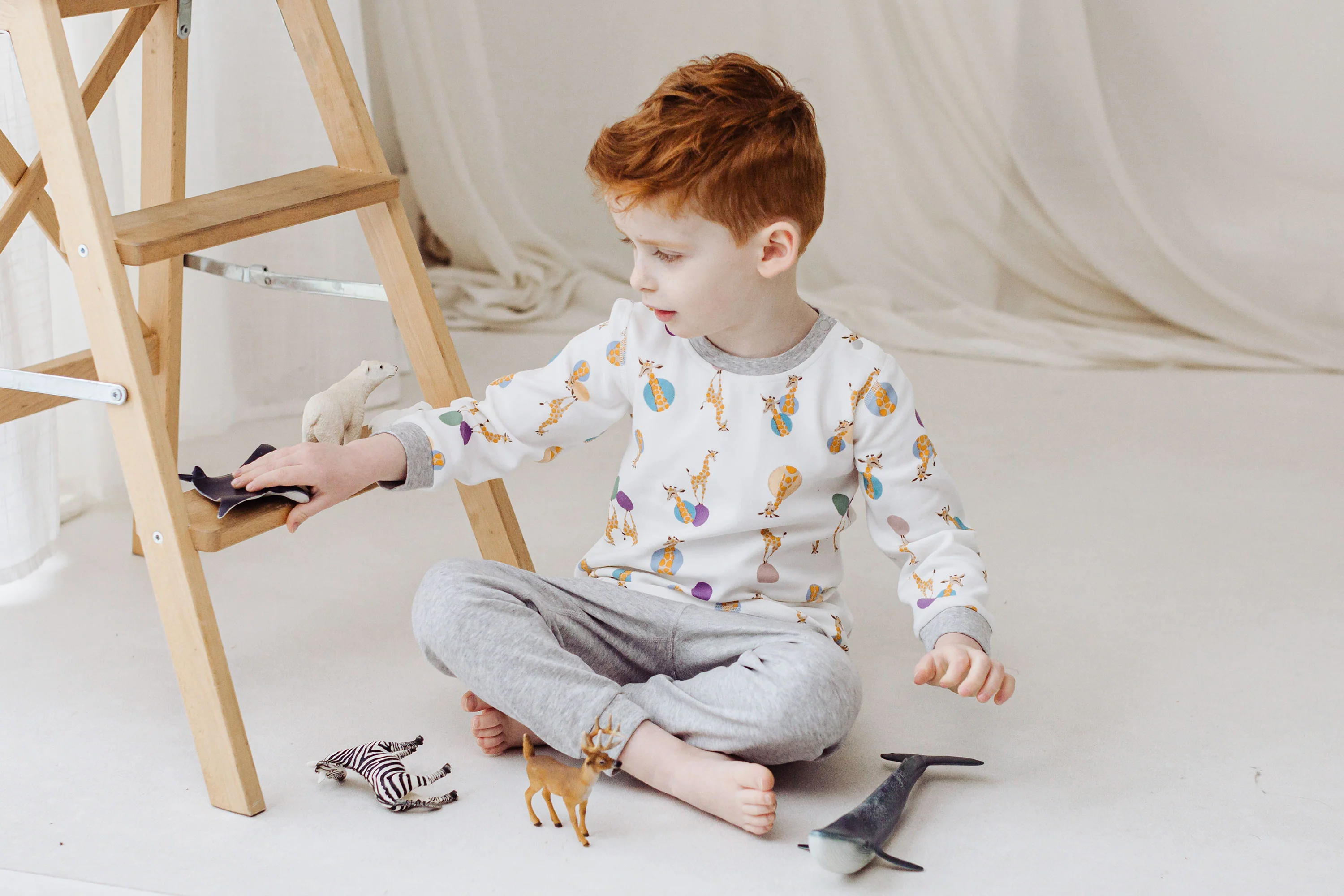 Nest Designs Organic Cotton Two-Piece PJ Set - Giraffe Shapes-1