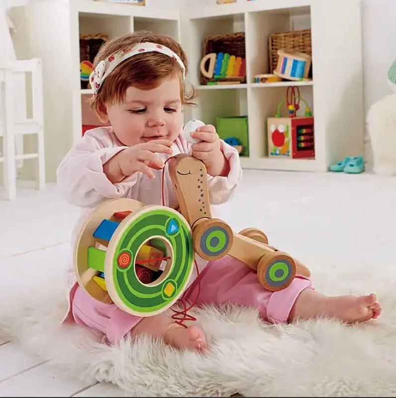 Hape Walk-A-Long Snail牵引蜗牛玩具-1